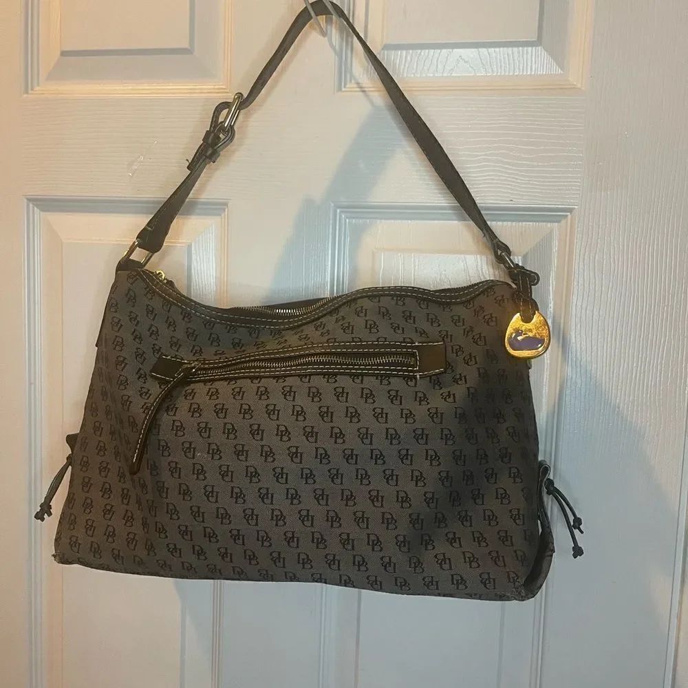 Dooney & Bourke Black & Gray logo Large shoulder bag black leather trims…